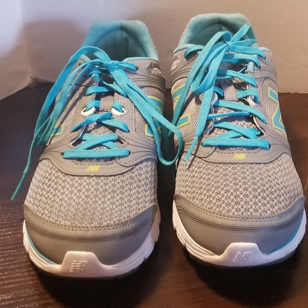 New Balance Sneakers